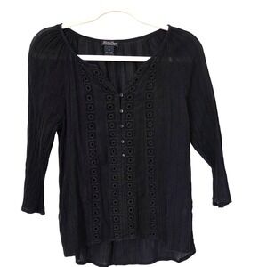 Lucky‎ Brand Womens Top Small Black 3/4 Sleeve Button Front Eyelet Blouse Flaw